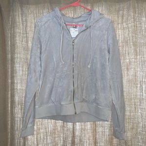 H & M sweatshirt size medium NWT